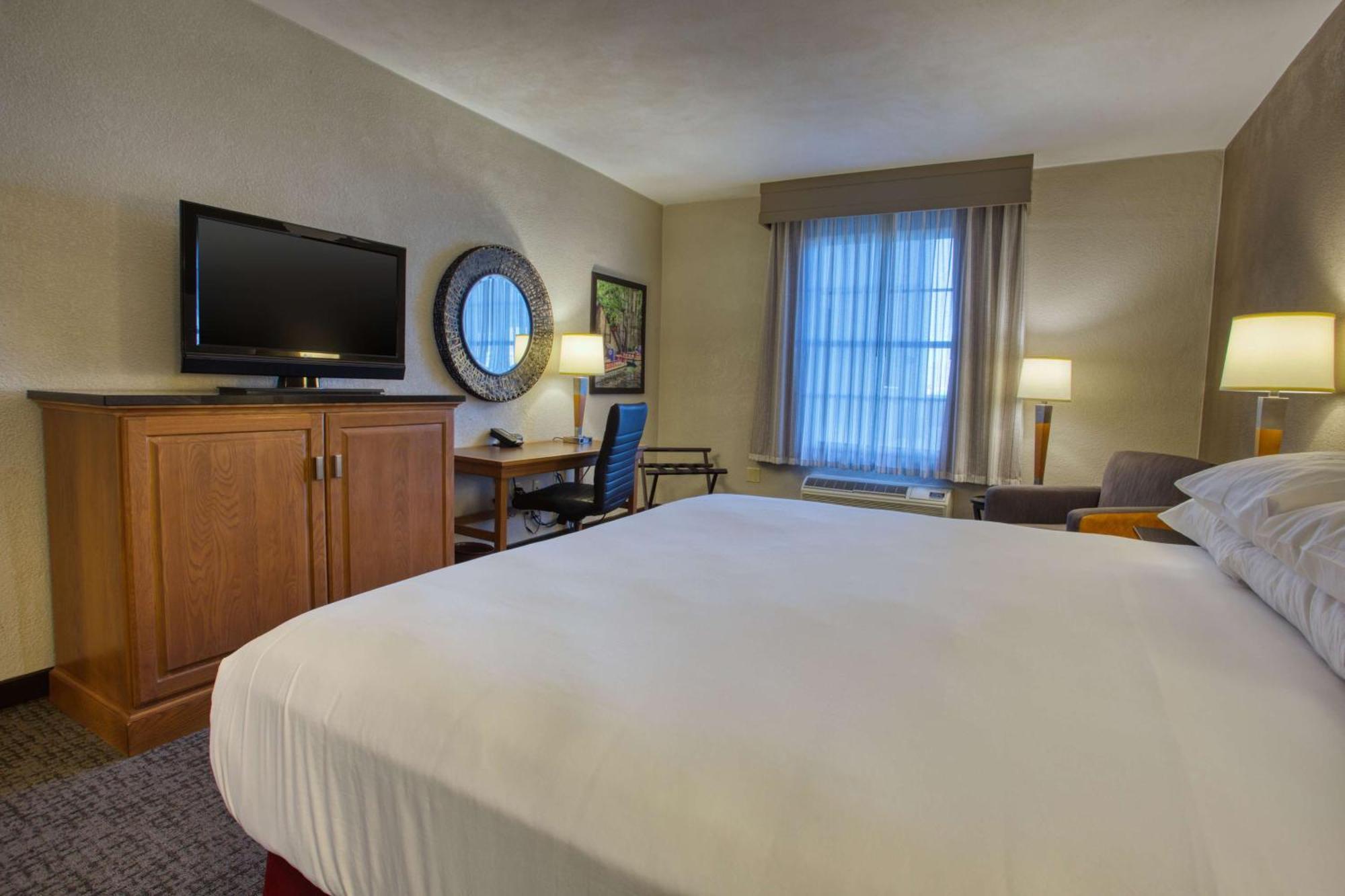 Drury Inn & Suites San Antonio Near La Cantera Экстерьер фото